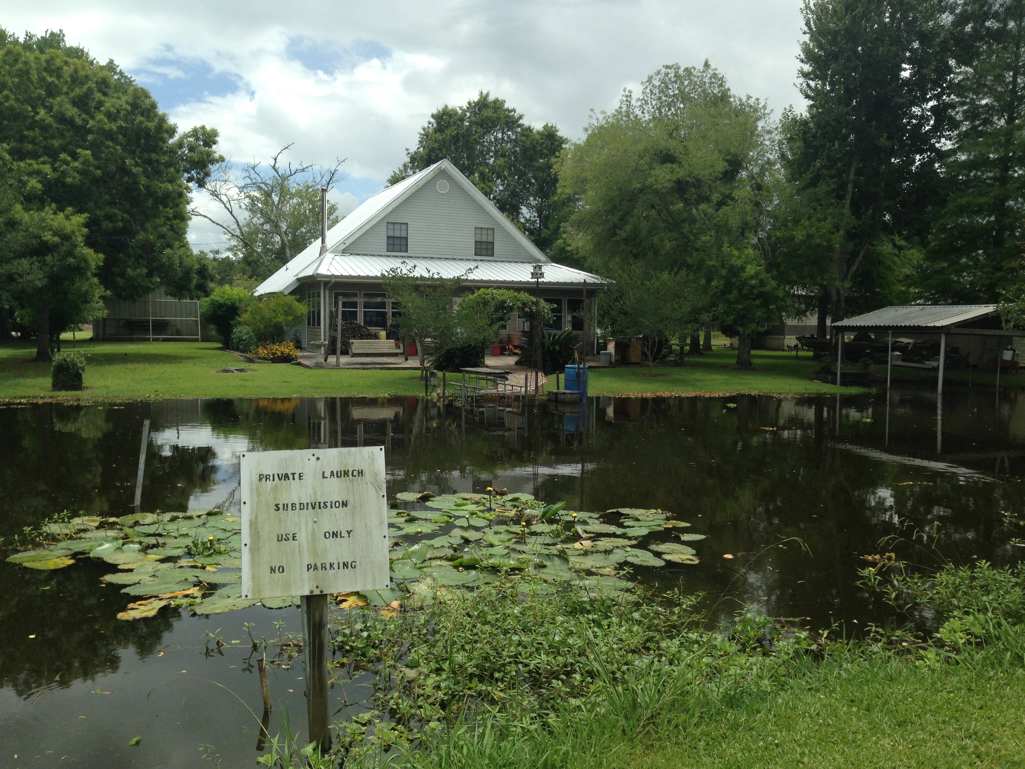 Living On Earth Bayou Community Struggles With Sinkhole